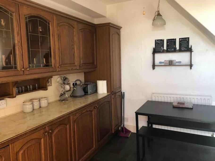 Haworth Prime Location 3 Bedroom Duplex Apartment Екстериор снимка
