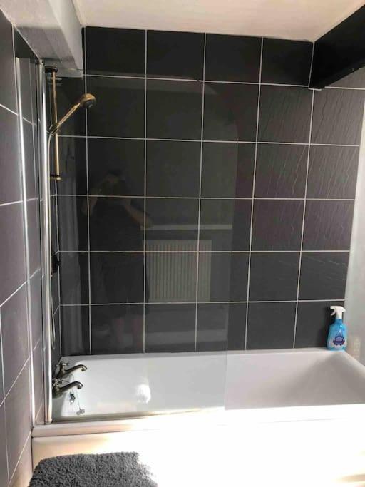 Haworth Prime Location 3 Bedroom Duplex Apartment Екстериор снимка