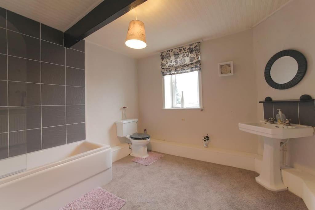 Haworth Prime Location 3 Bedroom Duplex Apartment Екстериор снимка
